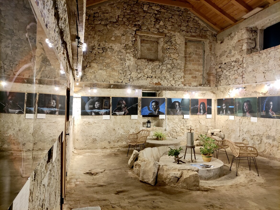 Art in an authentic space - where tradition meets contemporary expression to create a powerful cultural experience. Art in an authentic space - where tradition meets contemporary expression to create a powerful cultural experience.