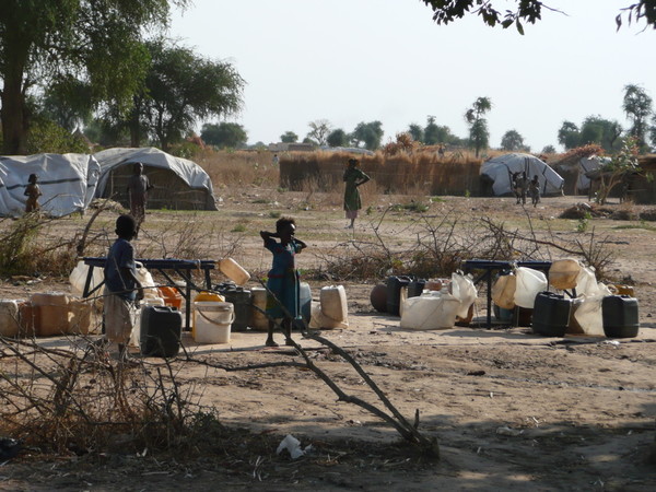 Children at water point in Chad