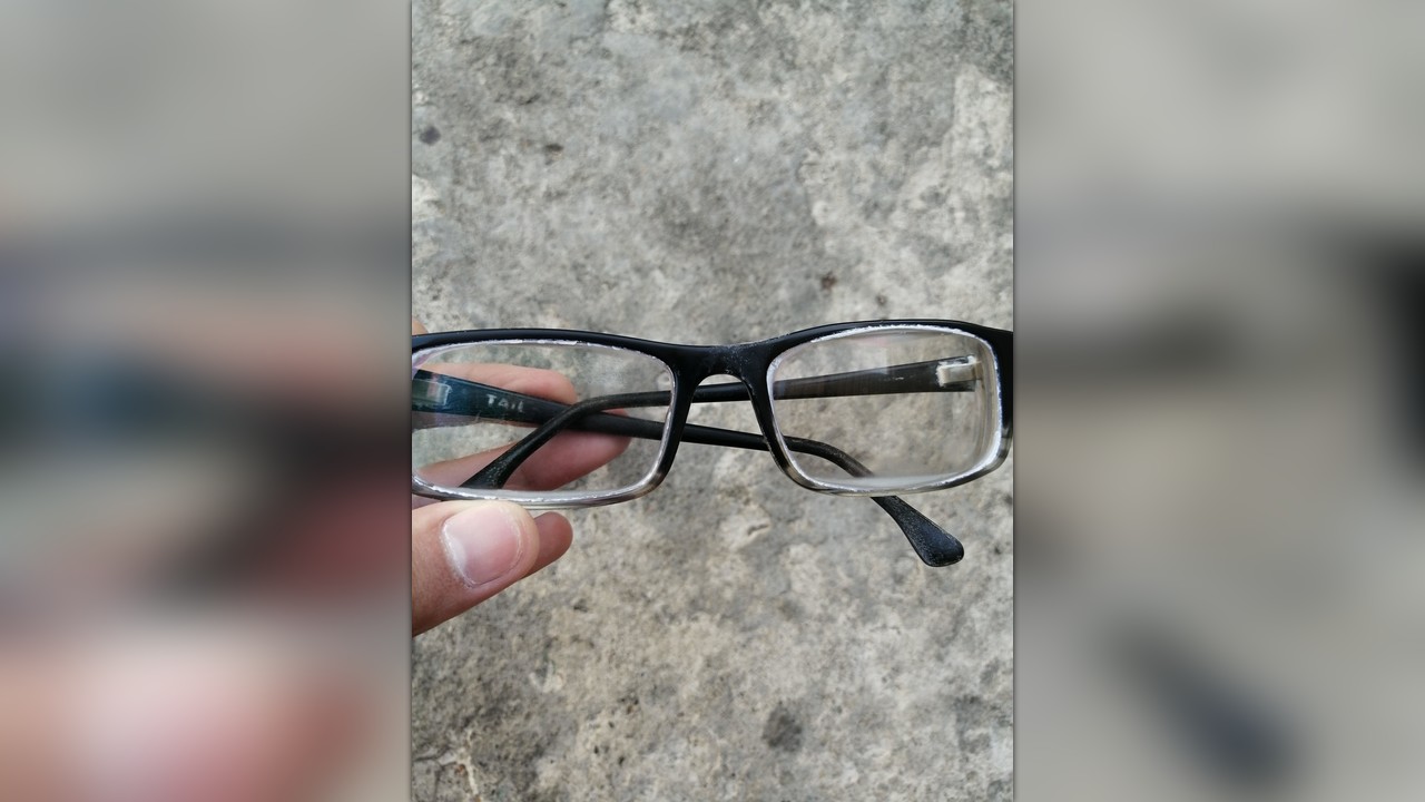 Please help us feed a family and buy new prescription glasses by Alron