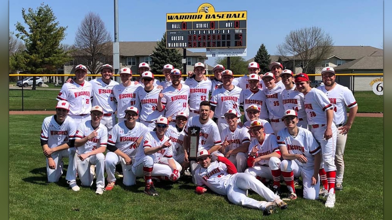 badger baseball uniforms
