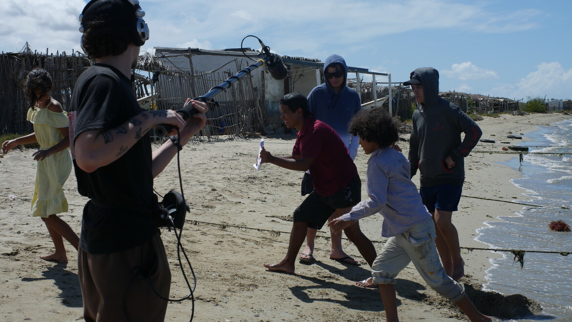 EN SET DE RODAJE DE LA ORILLA