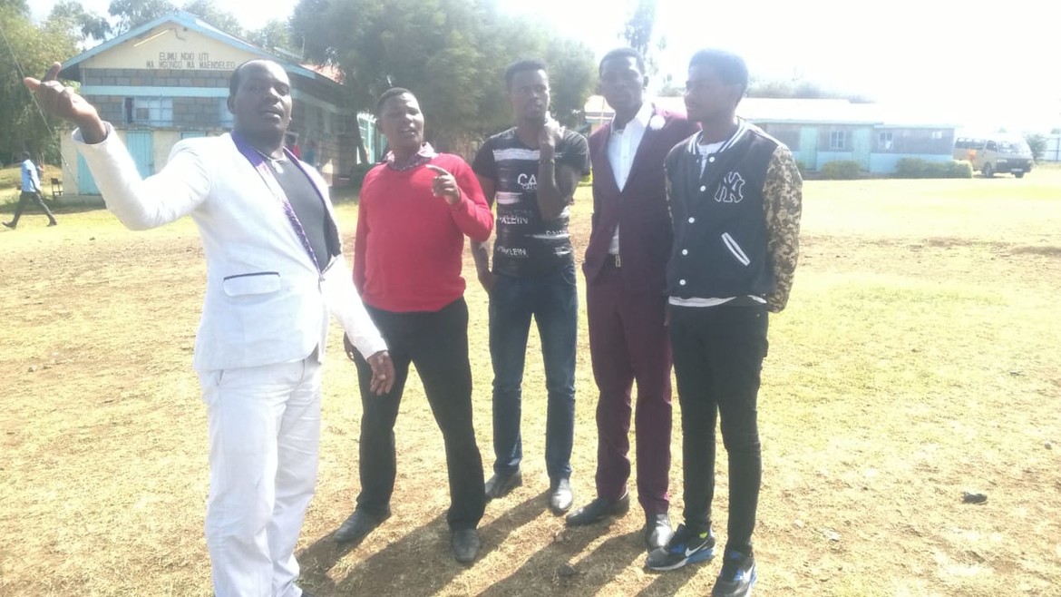 MY TEAM OF VOLUNTEERS THAT GO TO SCHOOLS WITH ME TO OFFER PSYCHOEDUCATION TO POOR TRAUMATIZEDSTUDENTS