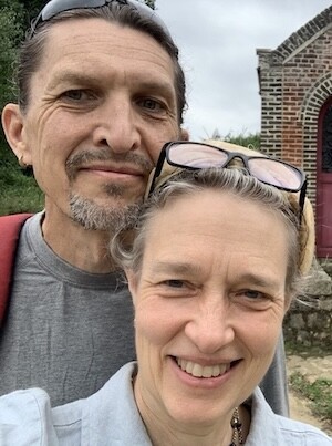 mily Adams& Paulus Dominicus