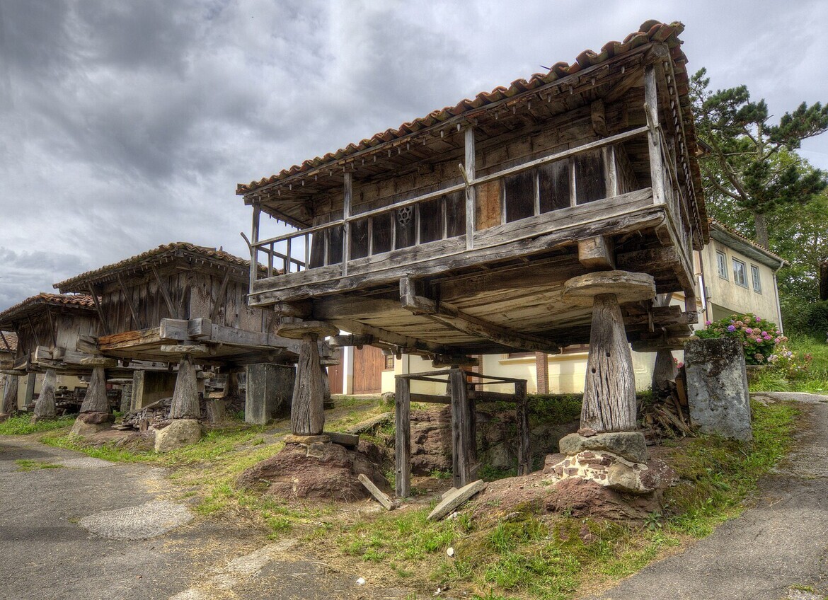 Hórreos centenarios | Hórreos centenarios