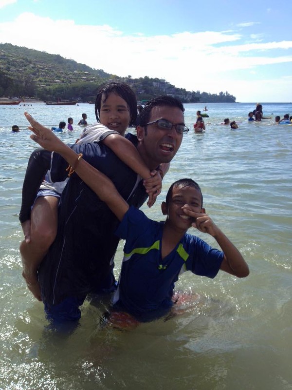 Beach swimming with the kids!