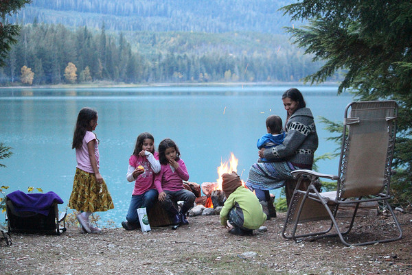 Members of Neskonlith Band at Tum Tum Lake