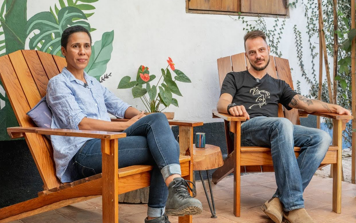 We're Claudia and Tim, and we're asking for financial help to take care of all our animals, together with all the wonderful people around us who take care of them day to day. Thank you Treminio, Orlin, Pedro, Ale, Ramon and Yesenia!