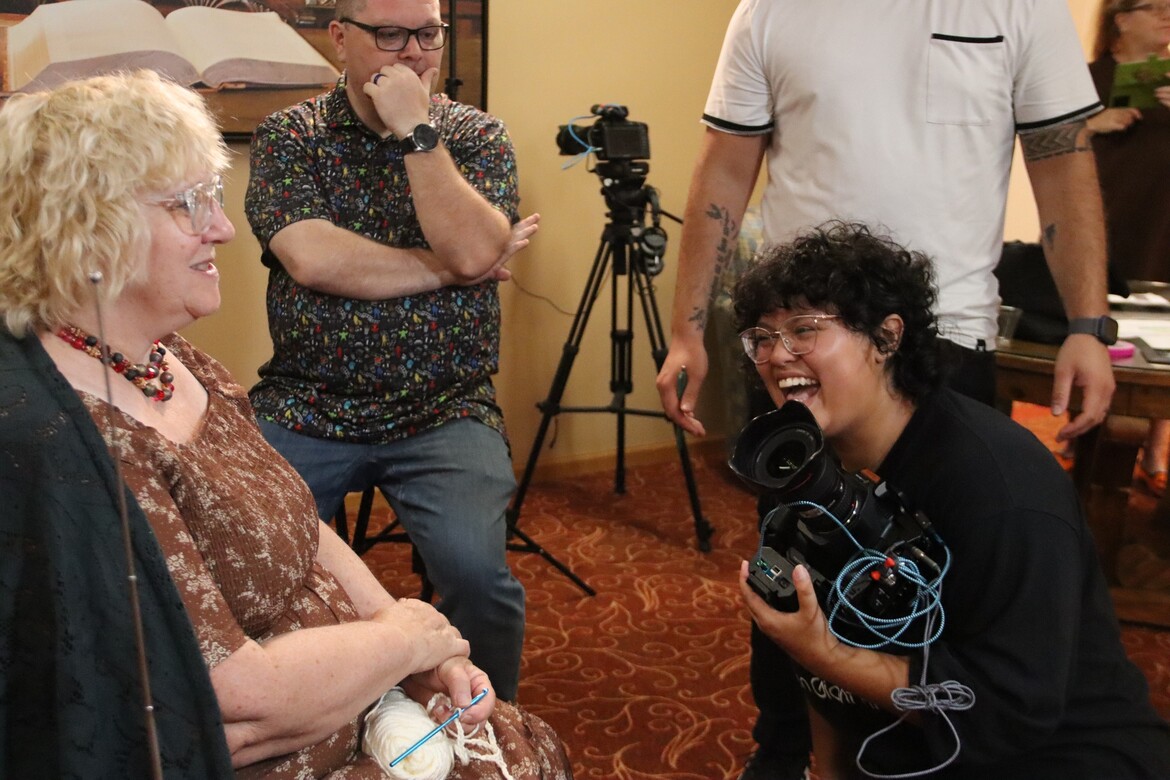 "Tea for Two" Cam Op Sequyah Garvais