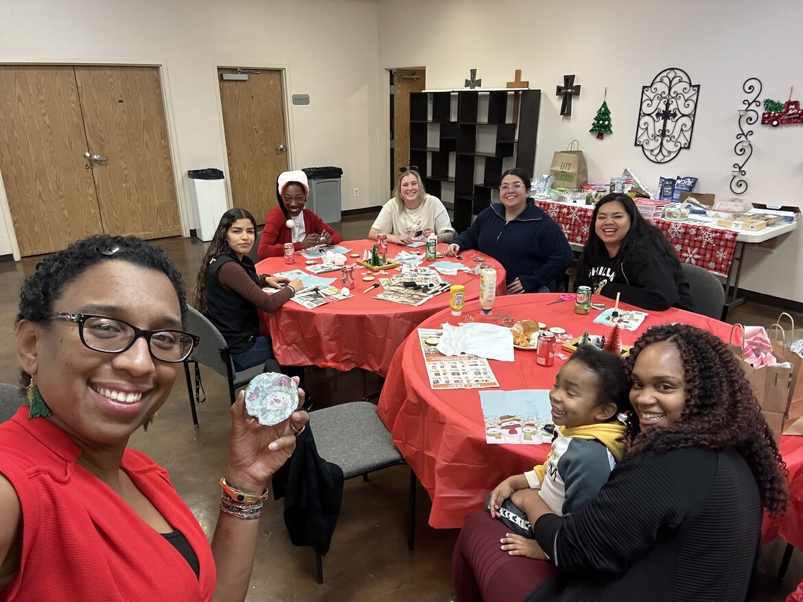 Studio Christmas Party: Arts & Crafts Activity - December 2023