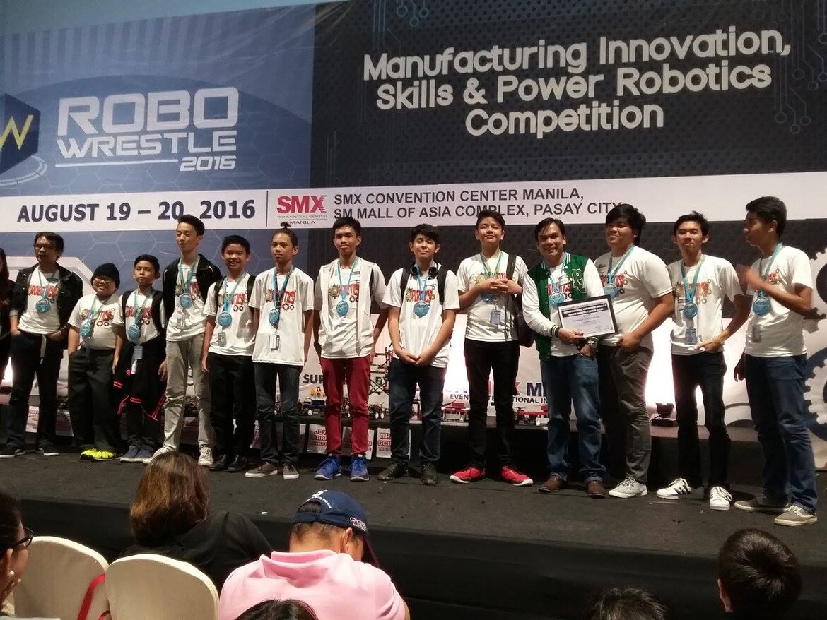 JILS's Students Getting Second Place In A National Robotics Competition
