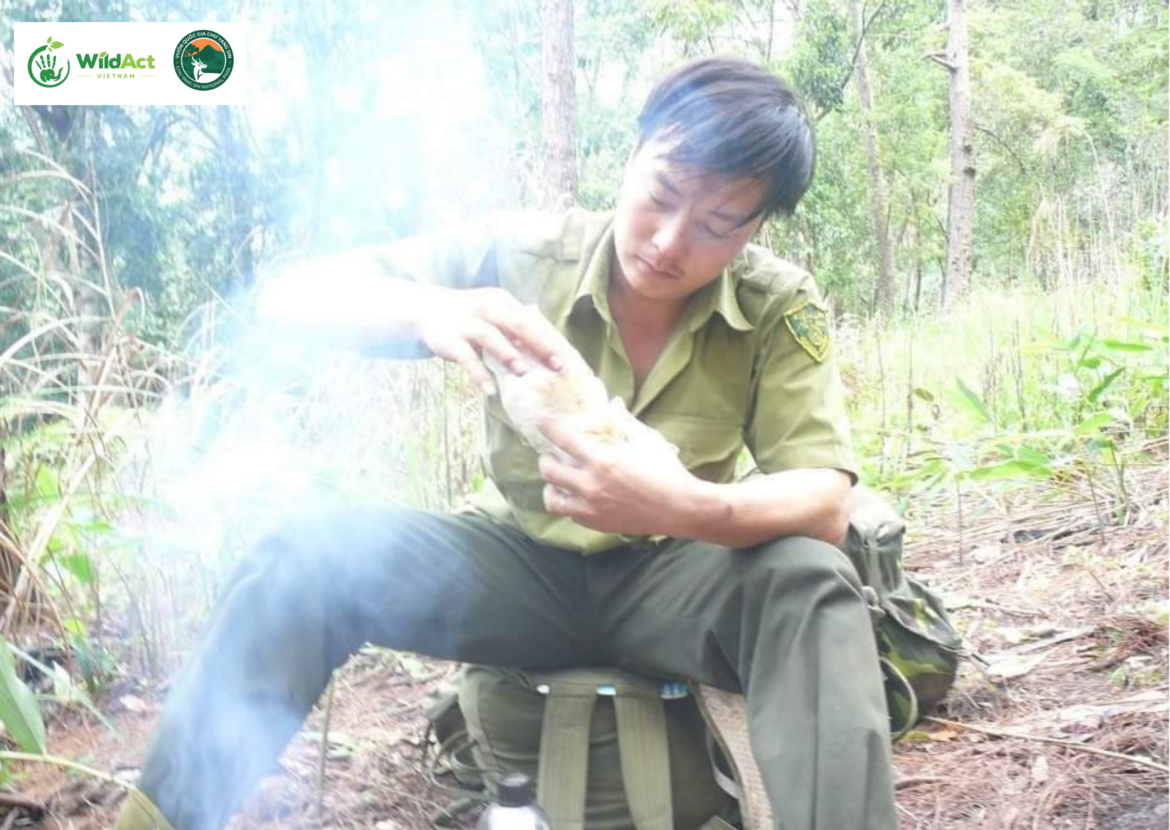 One quick, basic lunch with rice while patroling